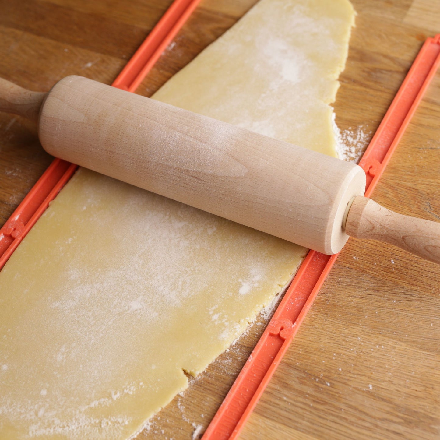 Emporte-pièce "Bientôt nous serons ..."