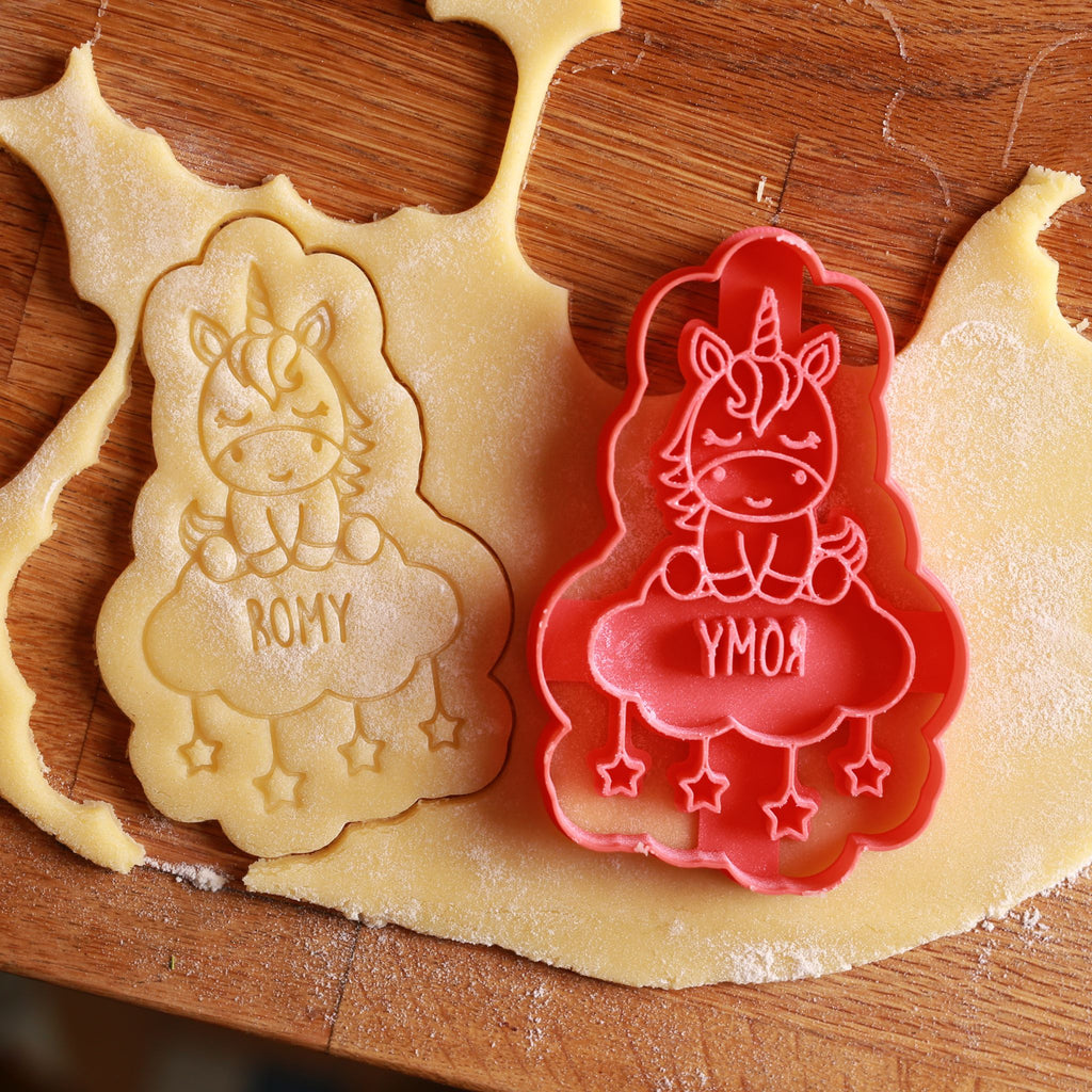 Emporte-pièce licorne avec prénom personnalisé