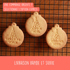 Emporte-pièce "Joyeux Noël" en forme de boule festive