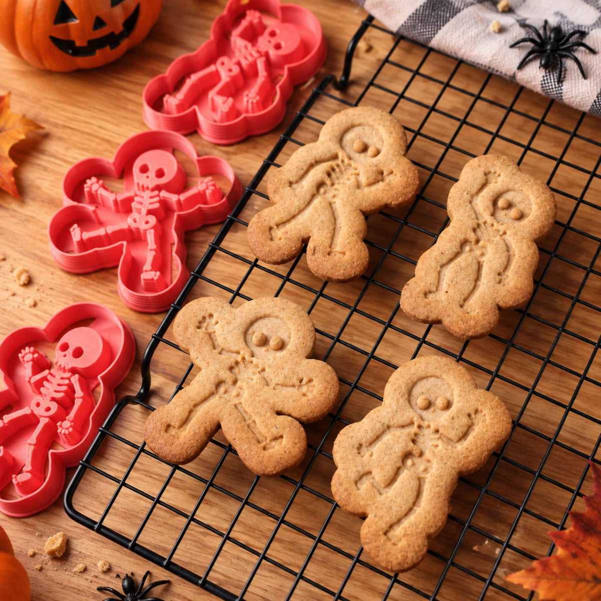 Biscuits squelettes Halloween faits maison pour un goûter