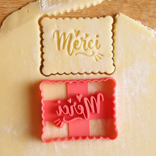 Emporte-pièce "Merci"  – Créez des biscuits personnalisés pour des moments magiques !