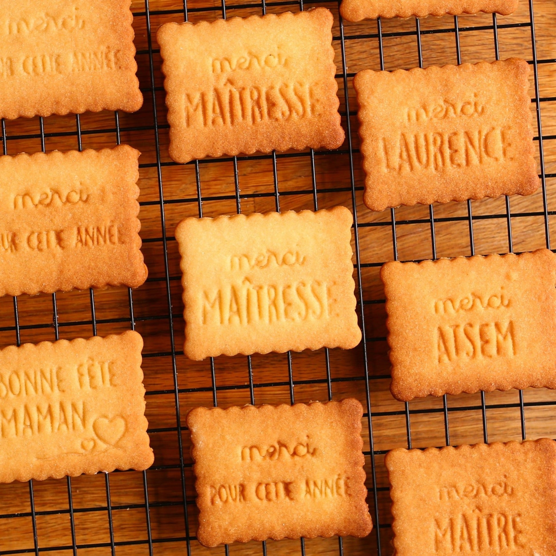 Emporte - pièces “Merci Maître” - Un cadeau de fin d’année pour les enseignants gourmands - Mon Empreinte à Biscuits